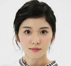 松岡茉優