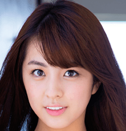 柳ゆり菜