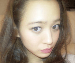 野崎萌香