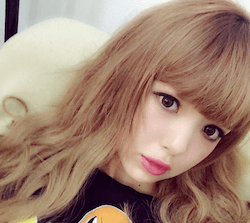 藤田ニコル