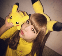 藤田ニコル