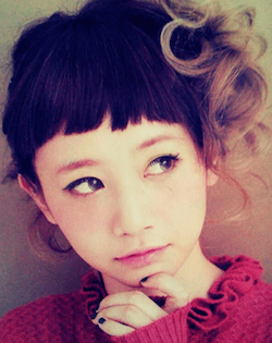 三戸なつめ
