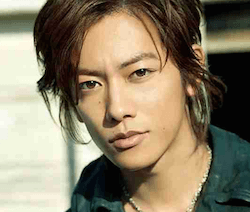 佐藤健