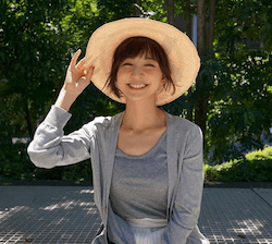 篠田麻里子