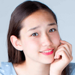 白本彩奈