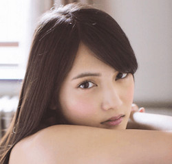 入山杏奈