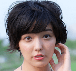 我妻三輪子