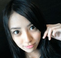 岡本あずさ