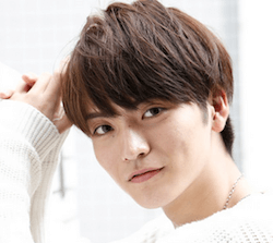 山本涼介