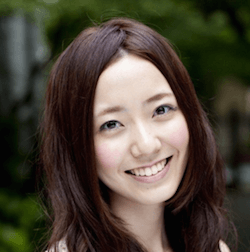 内田嶺衣奈