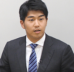 内野泰輔