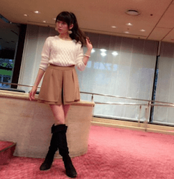 吉田朱里