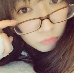 吉田朱里