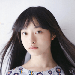 松野莉奈