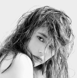 中井ノエミ
