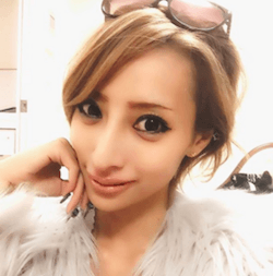 加藤紗里