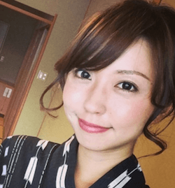小塚舞子