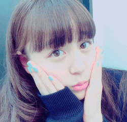 牧野真鈴