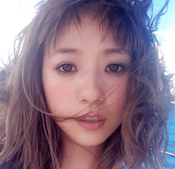 伊藤千晃