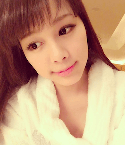 美馬怜子