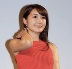 璃子(謎の聖女)