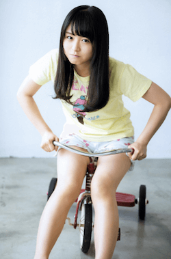 長濱ねる