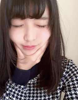 長濱ねる