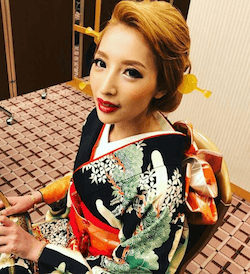 加藤紗里
