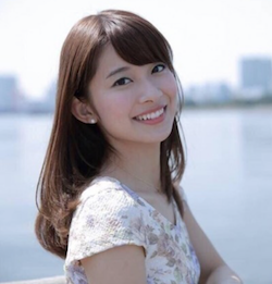 山本里菜
