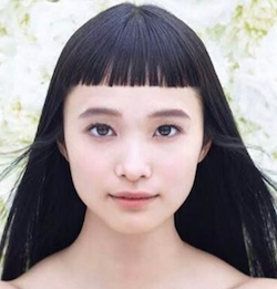 萬波ユカ