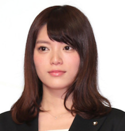 三谷紬