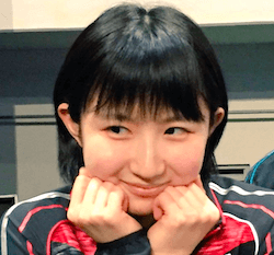 早田ひな
