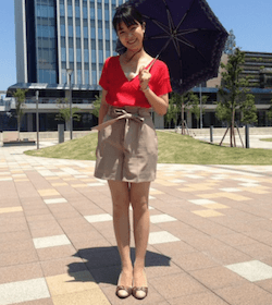 磯貝初奈