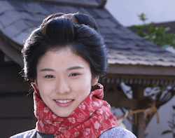松岡茉優