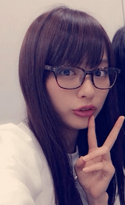 内田理央