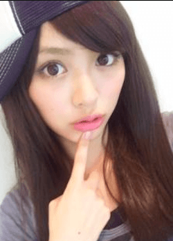 内田理央