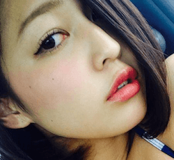 小柳歩