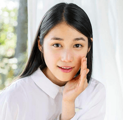 中村ゆりか