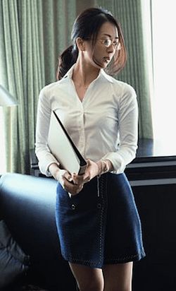 謎の美女「祥子」