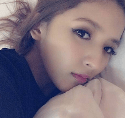 藤井萩花