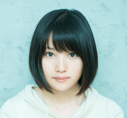 新山詩織