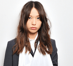 戸田恵梨香