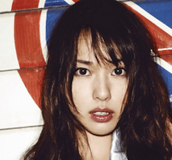 戸田恵梨香