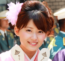 尾崎里紗