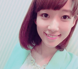 山崎あみ