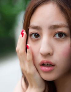 堀田茜