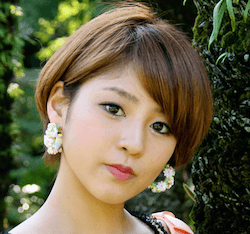 岡副麻希