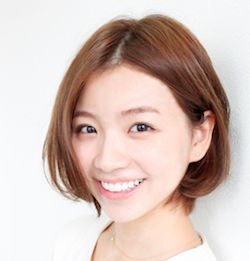 青山あみ