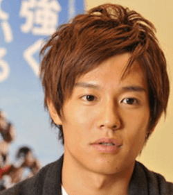 小出恵介