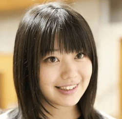 冨手麻妙